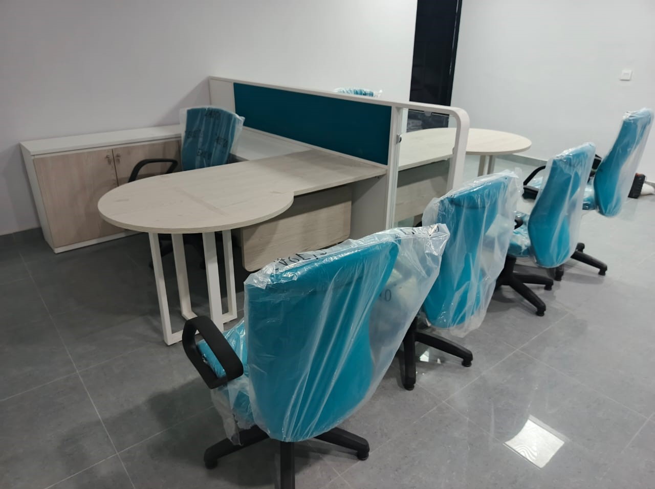 Bank-alfalah-sitting